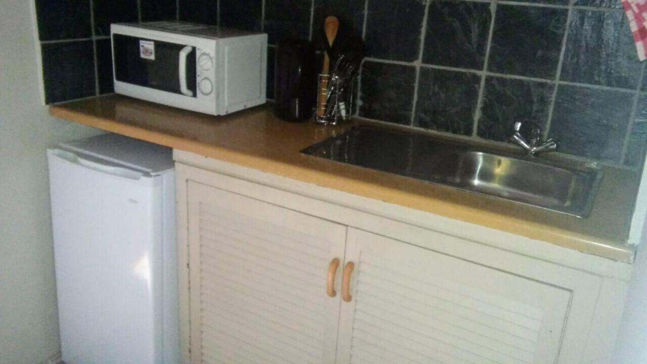 Glen Lilly Self Catering Lägenhet Parow Exteriör bild